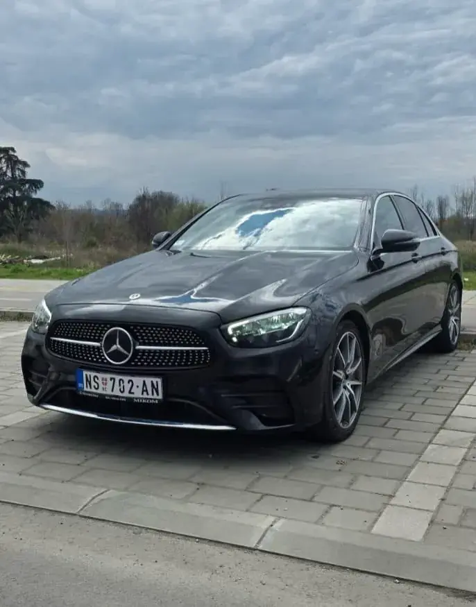 Mercedes E 220 d 4Matic
